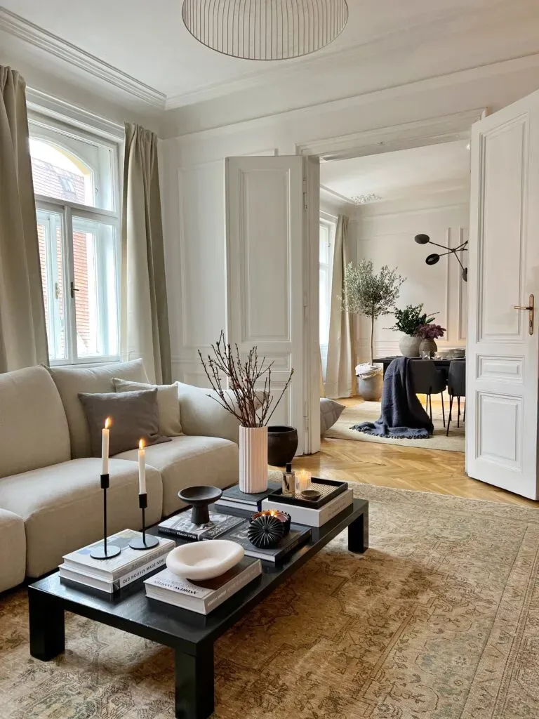 High quality vintage rugs, no creases, thick material