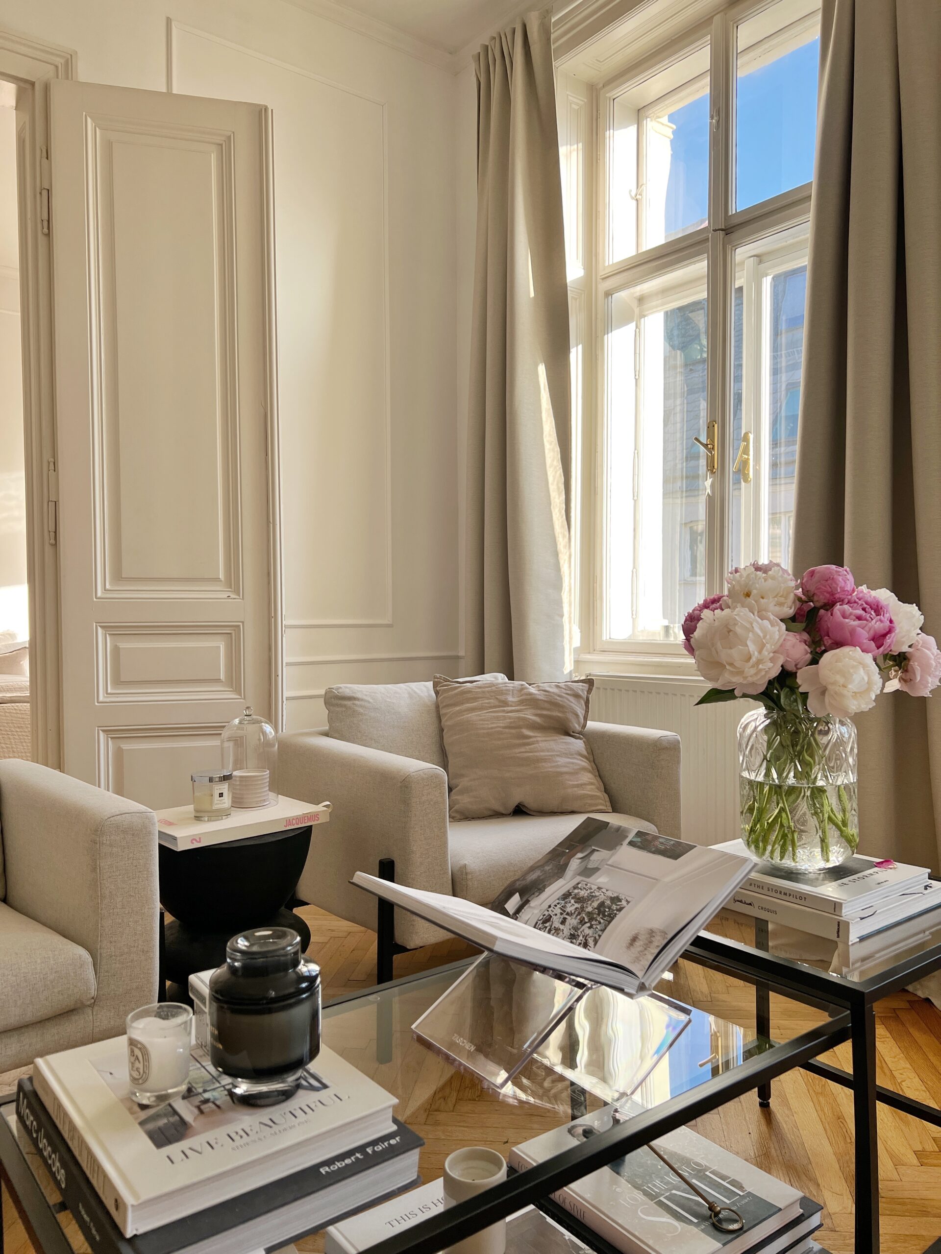 Different Flower Types & How To Use Them In Interior Design ...